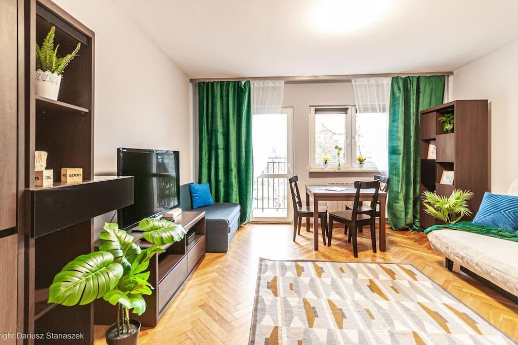 Superapart Woloska 40 Warsawa Bagian luar foto